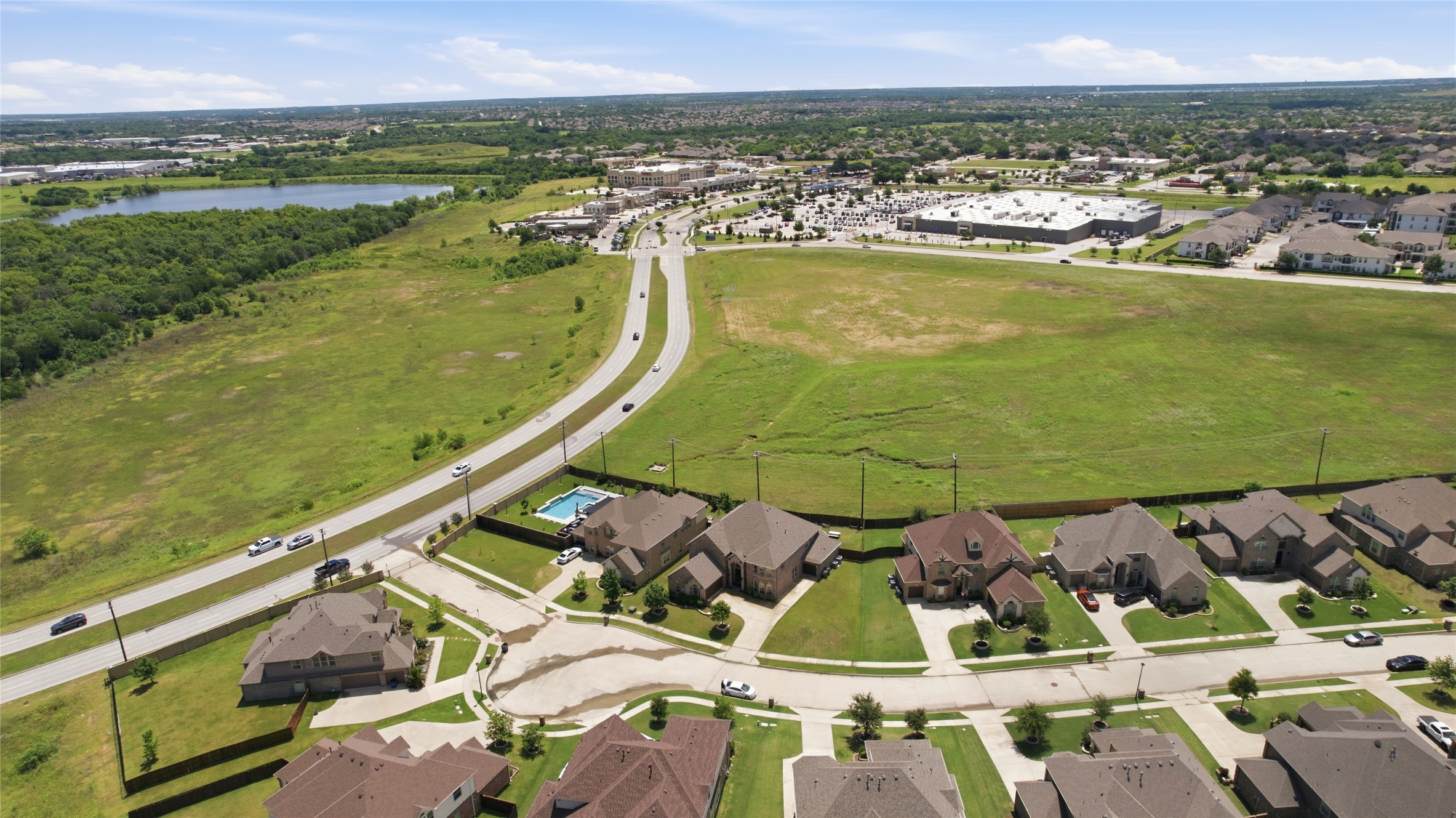 8010 Graystone Drive Sachse TX 75048