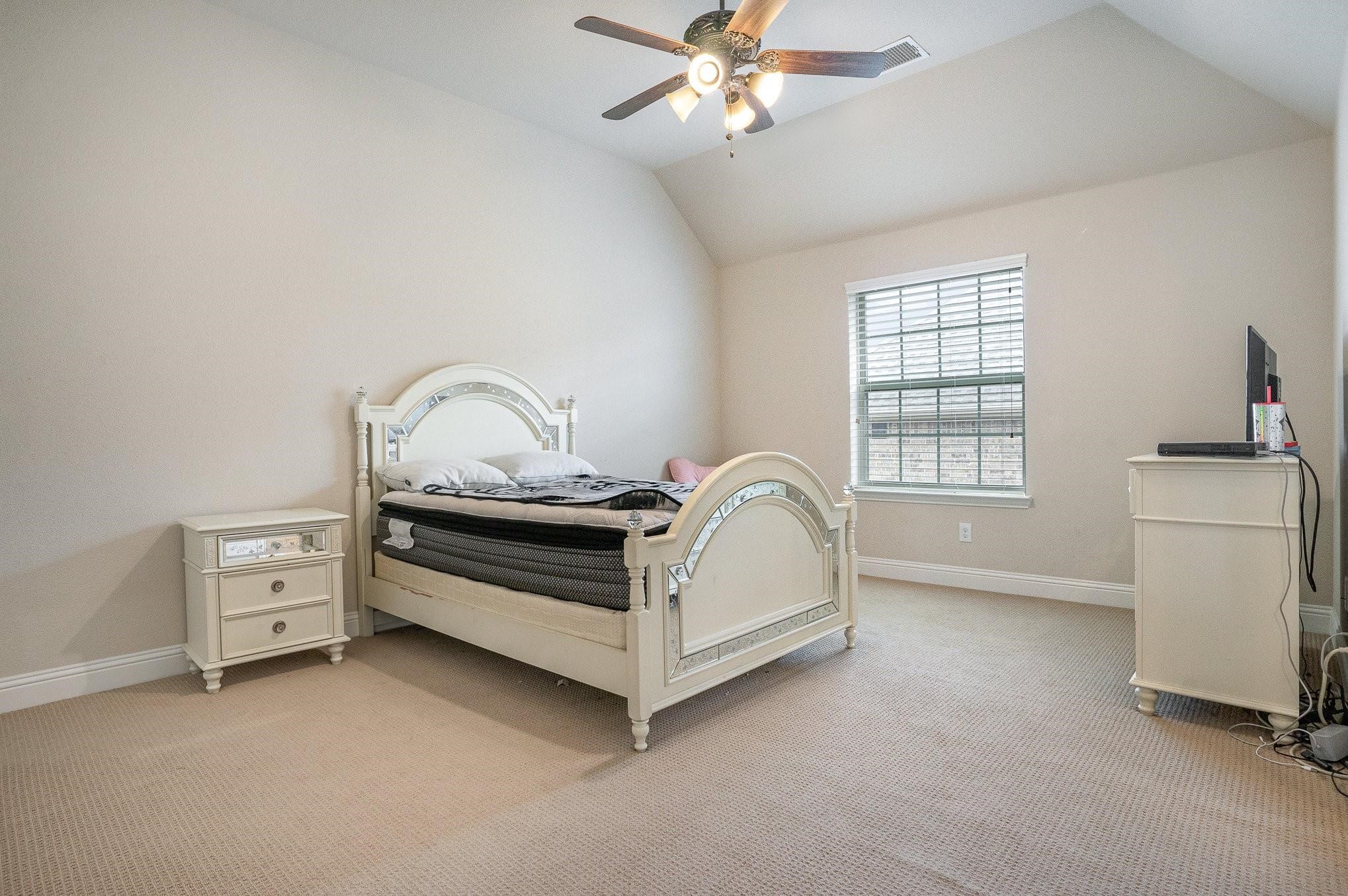 8010 Graystone Drive Sachse TX 75048