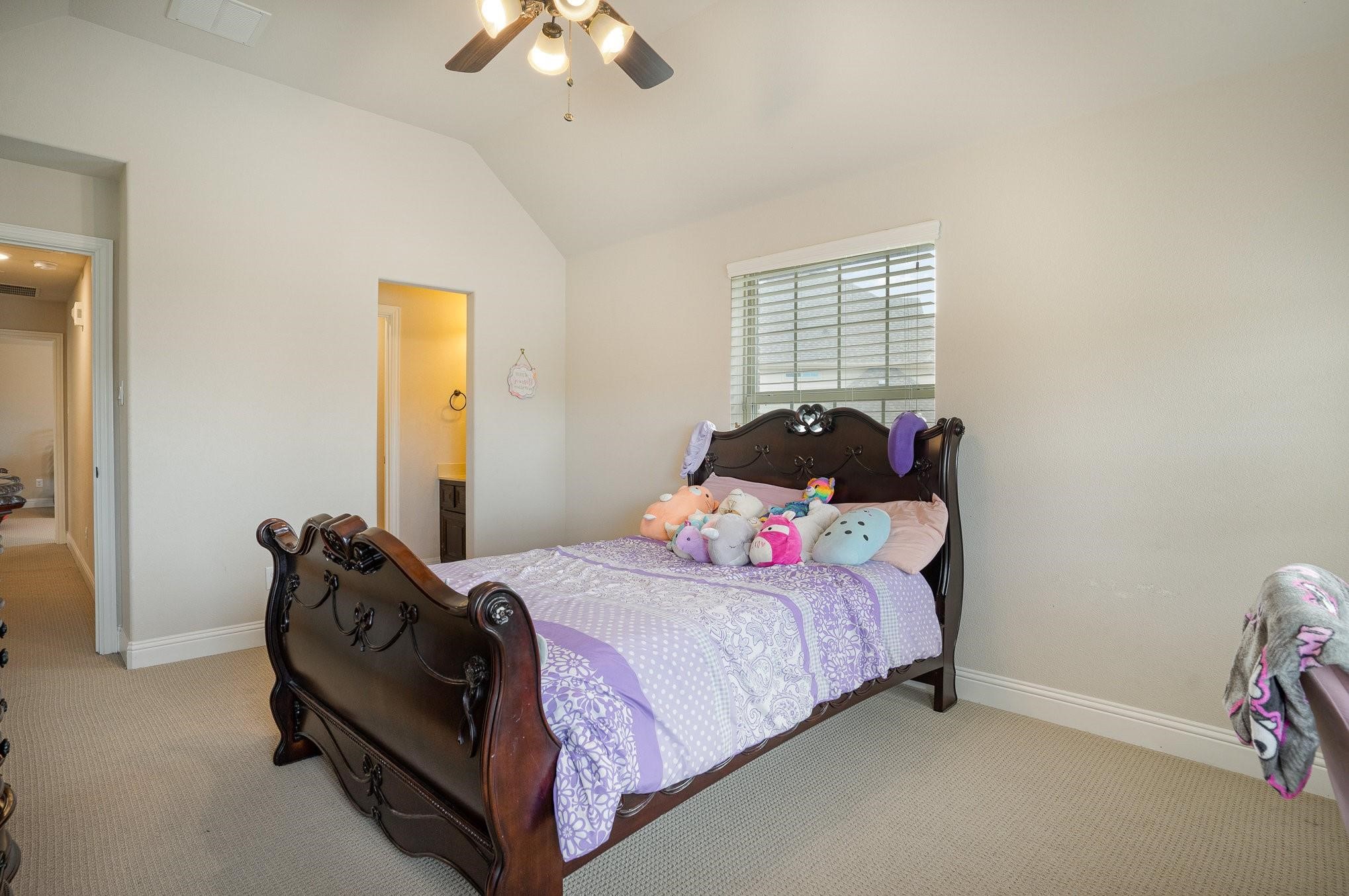 8010 Graystone Drive Sachse TX 75048