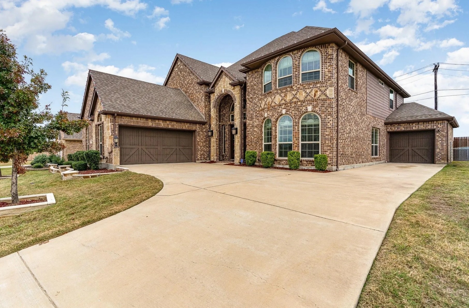 8010 Graystone Drive Sachse TX 75048