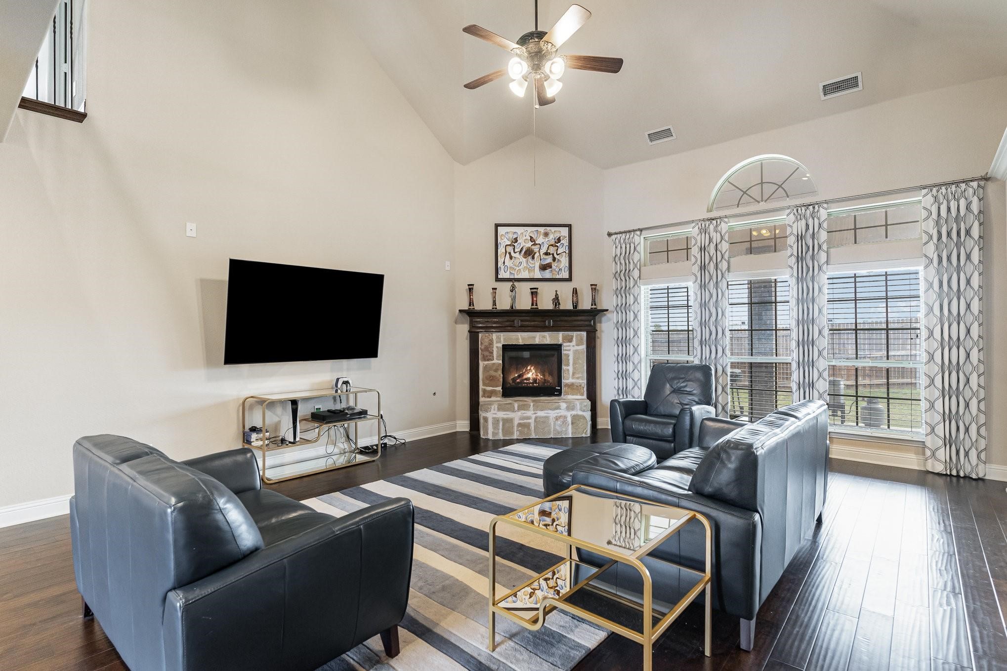 8010 Graystone Drive Sachse TX 75048