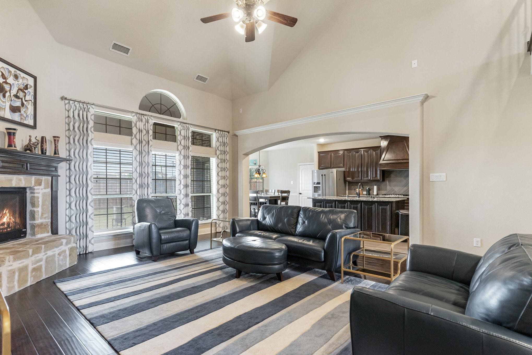 8010 Graystone Drive Sachse TX 75048