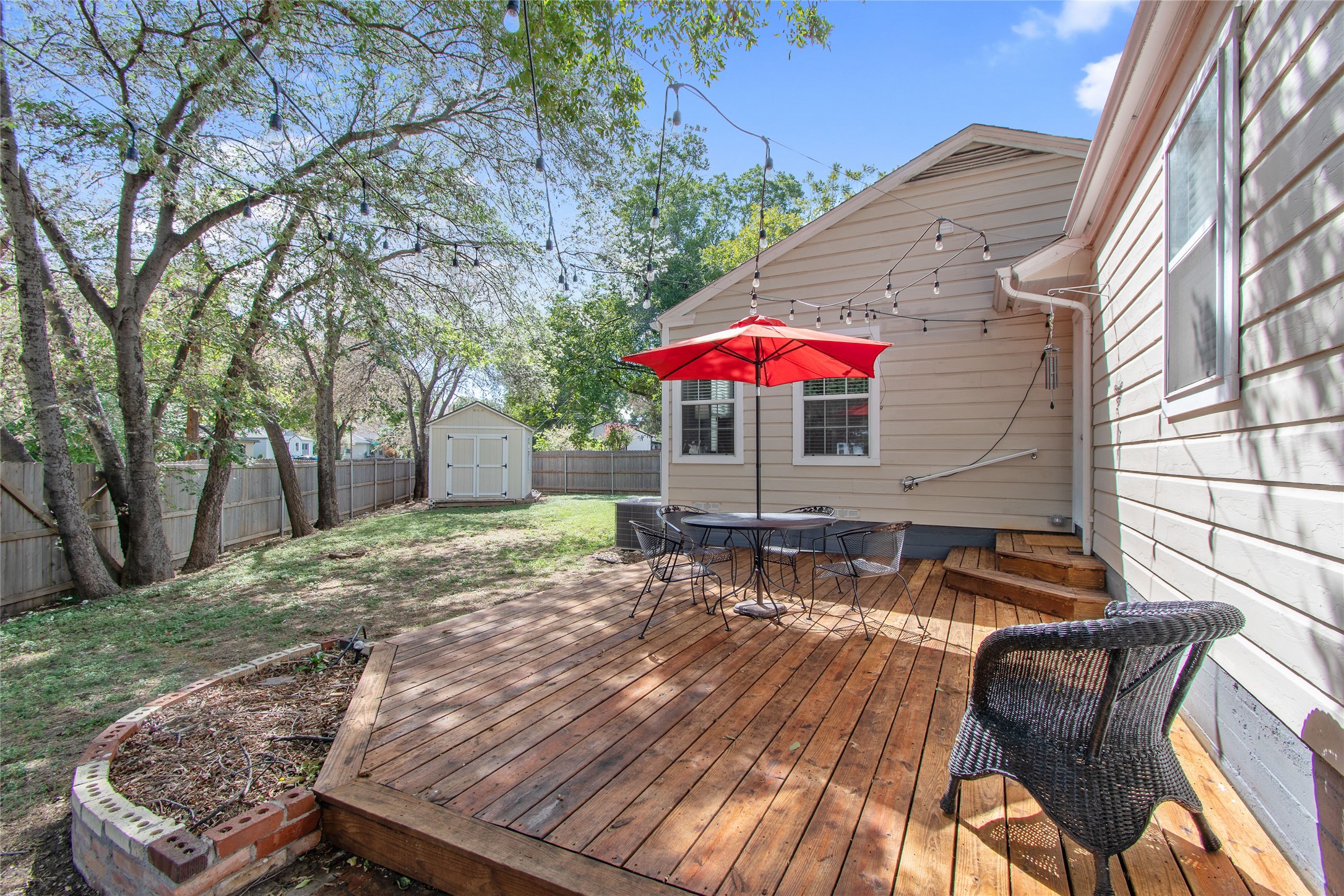 3909 Locke Avenue Fort Worth TX 76107