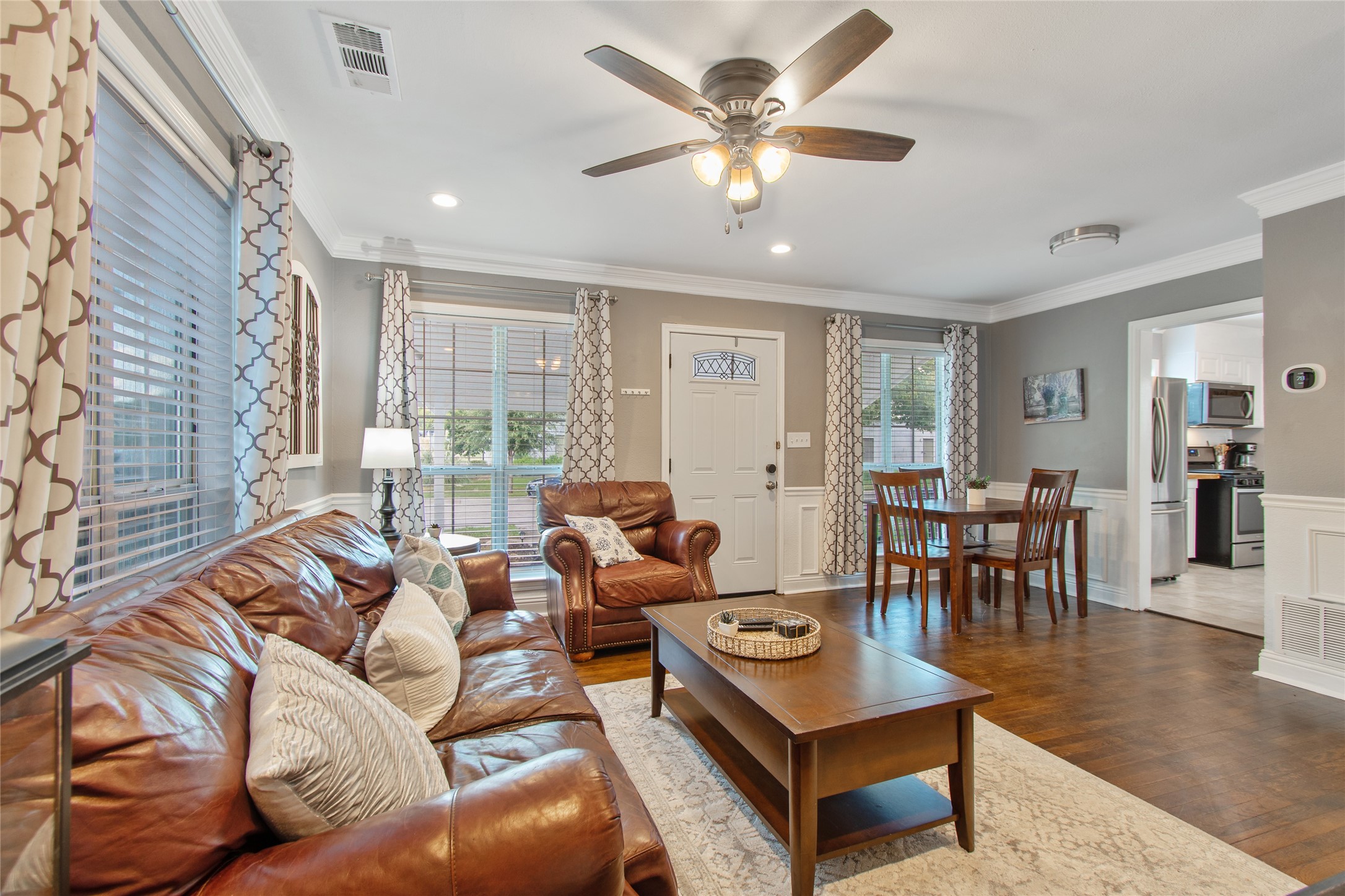 3909 Locke Avenue Fort Worth TX 76107