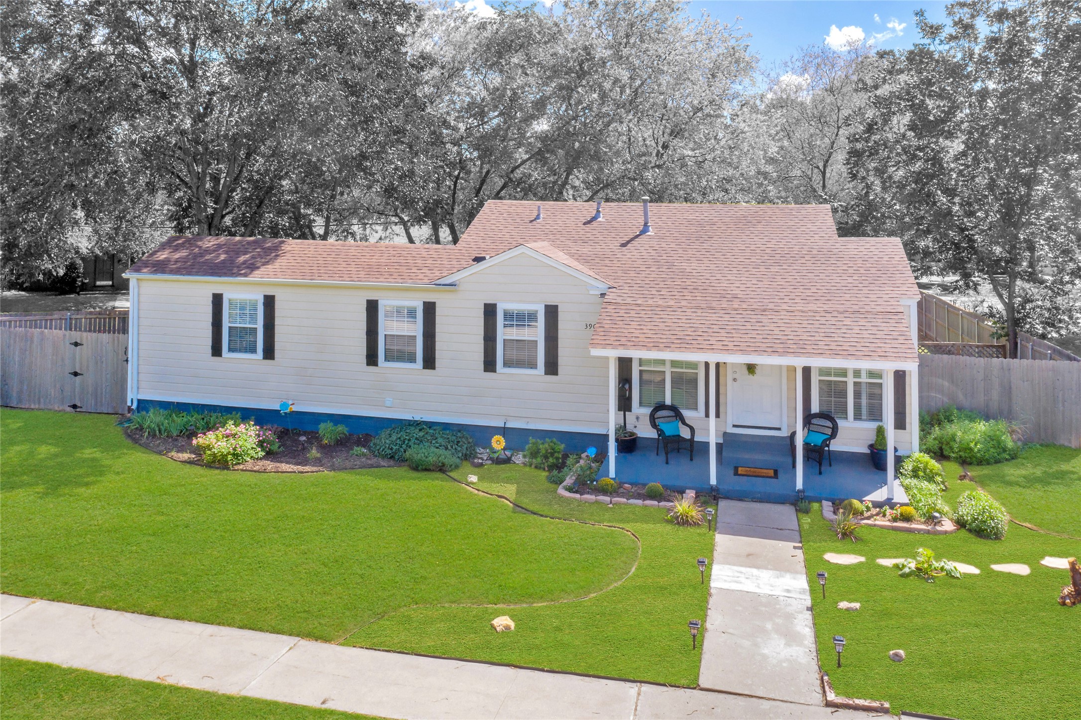 3909 Locke Avenue Fort Worth TX 76107