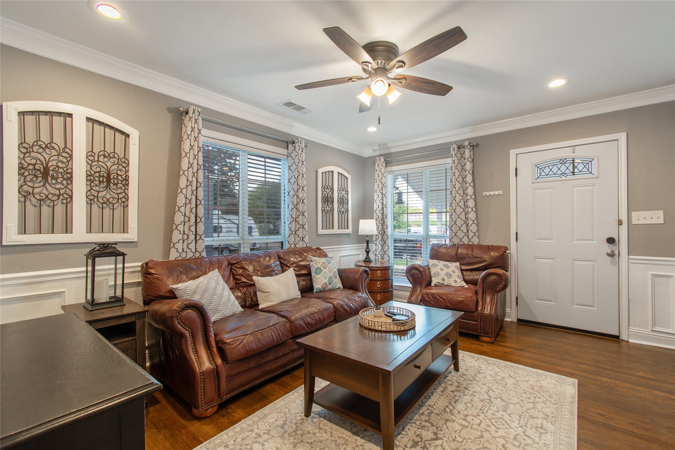 3909 Locke Avenue Fort Worth TX 76107