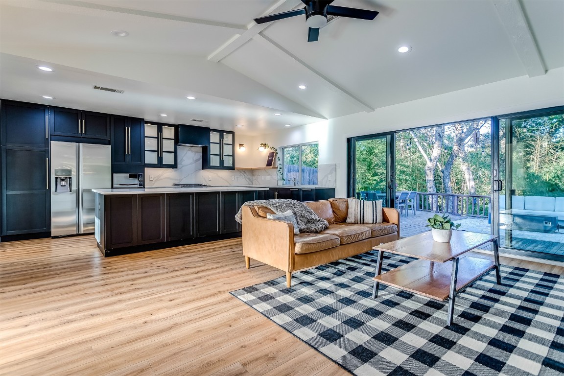 411 Valley Glen Drive Richardson TX 75080