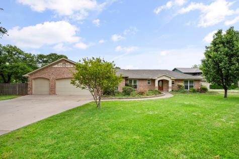 1041 Holiday Circle Kemp TX 75143