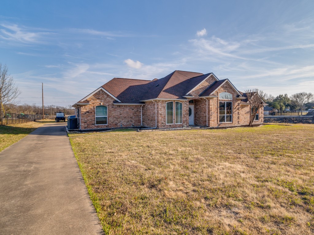 18524 Fm 740 Forney TX 75126