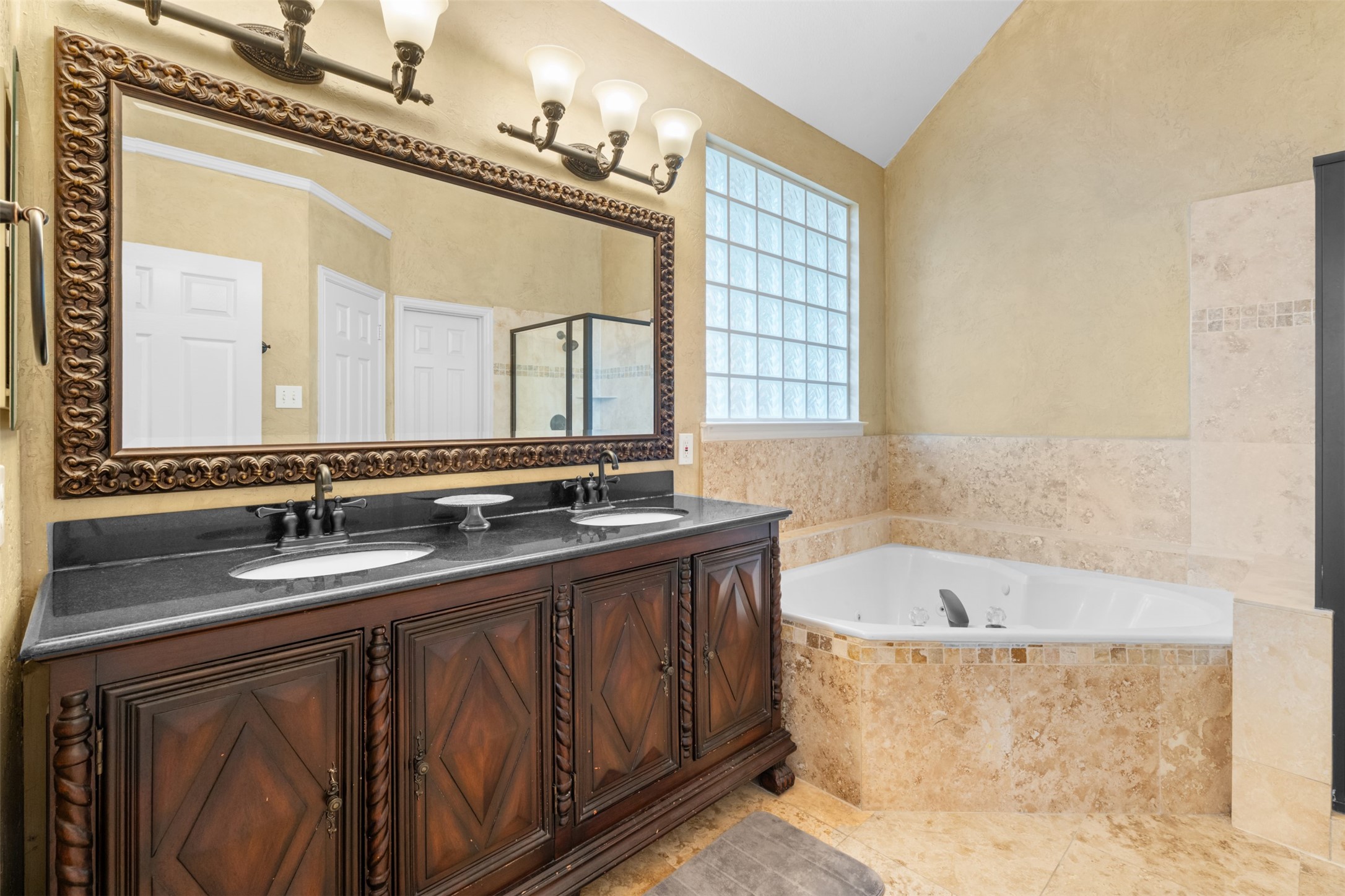1908 Trail Ridge Lane Flower Mound TX 75028