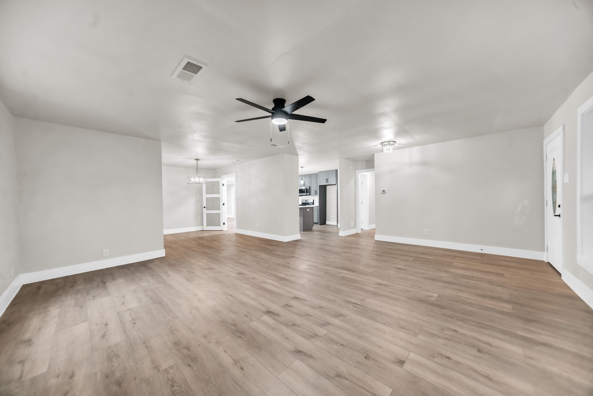 831 Glen Arbor Drive Dallas TX 75241