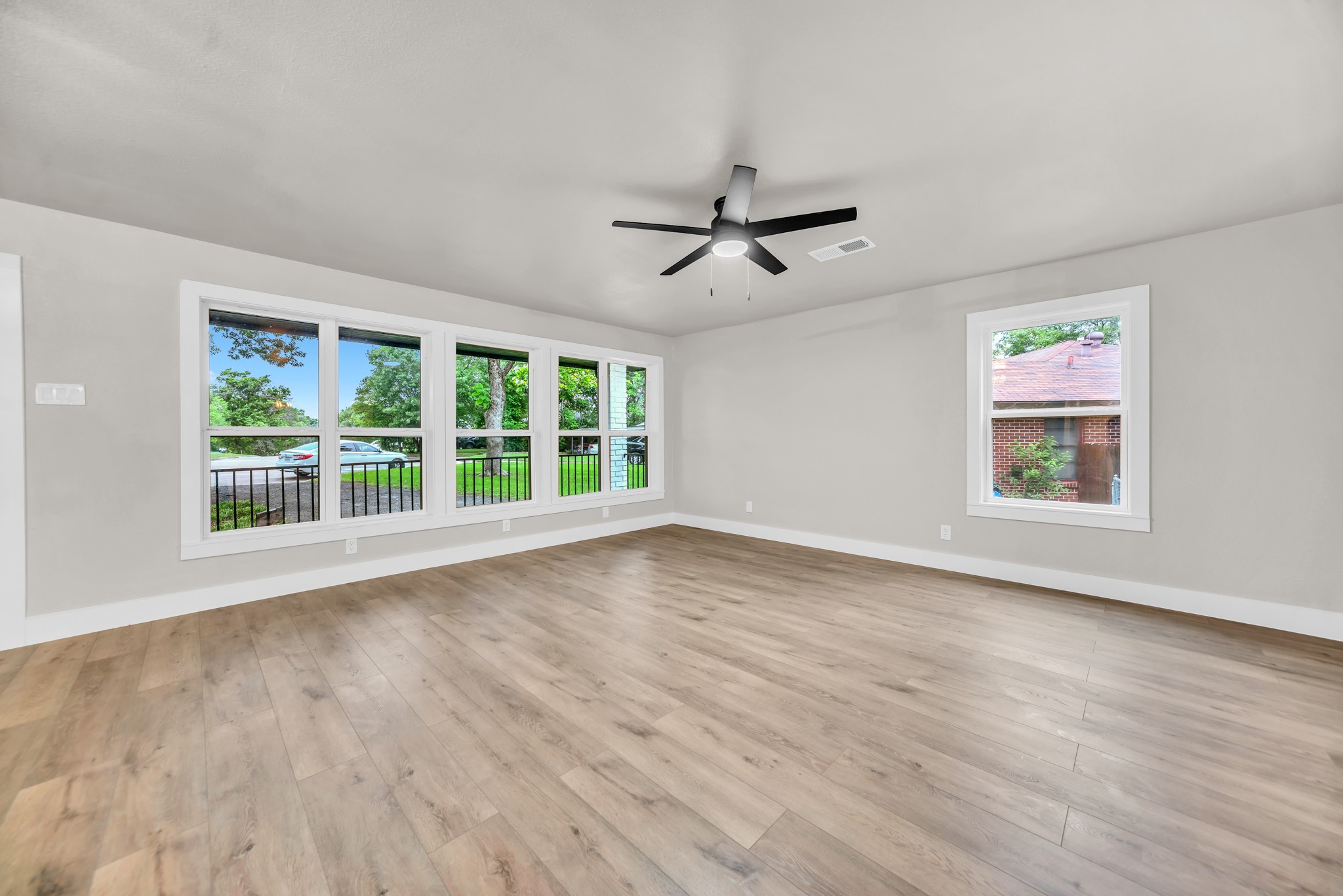 831 Glen Arbor Drive Dallas TX 75241