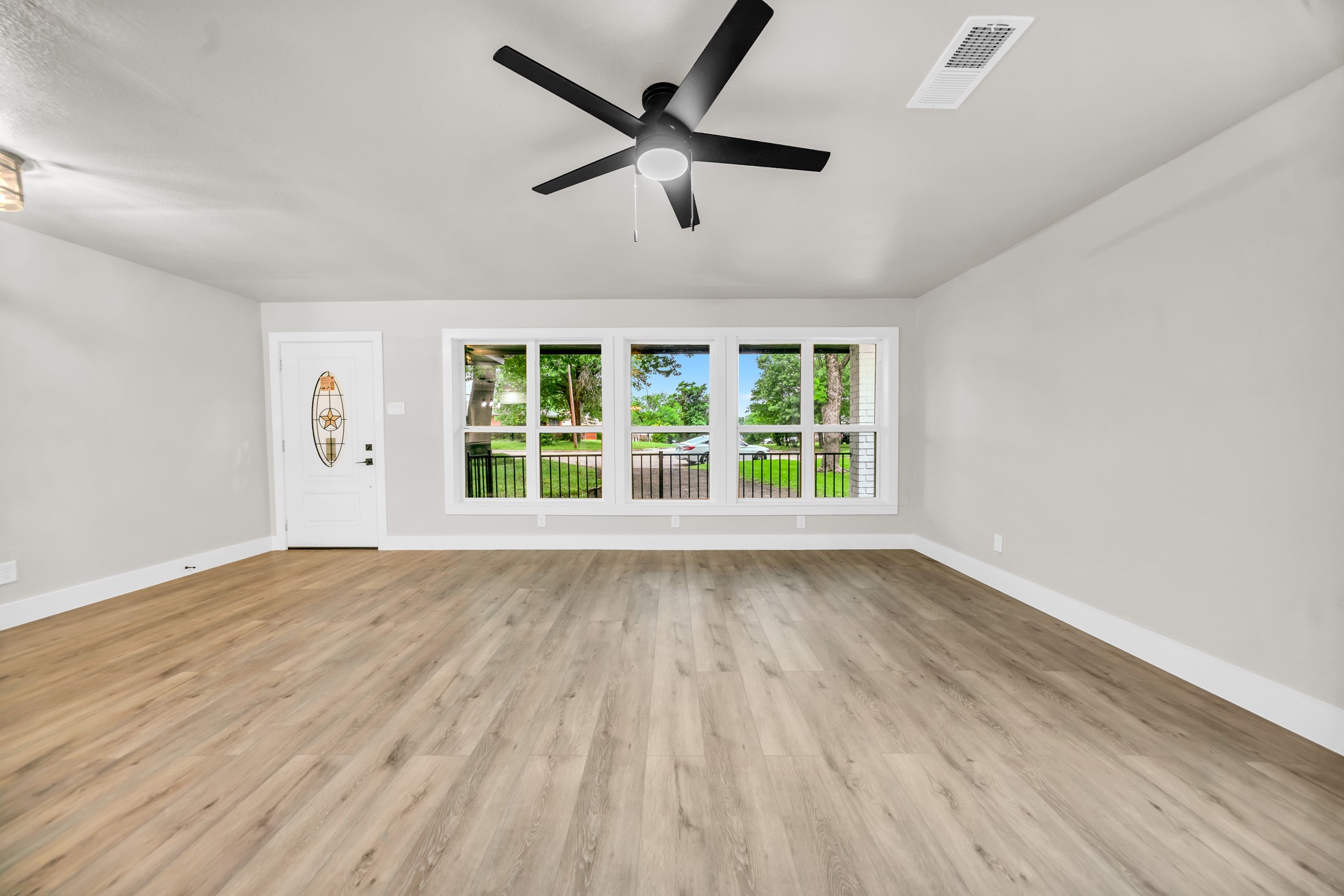 831 Glen Arbor Drive Dallas TX 75241
