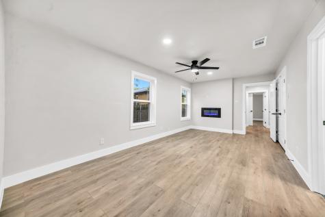 831 Glen Arbor Drive Dallas TX 75241