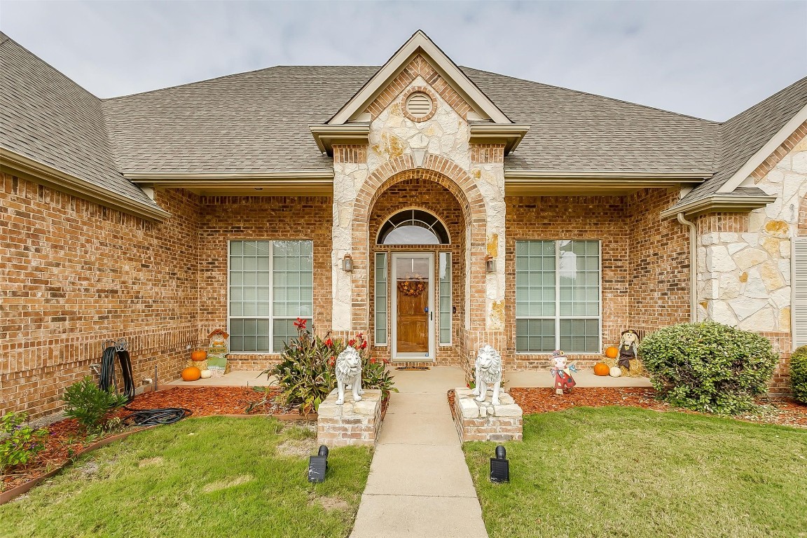 2009 Big Springs Drive Joshua TX 76058