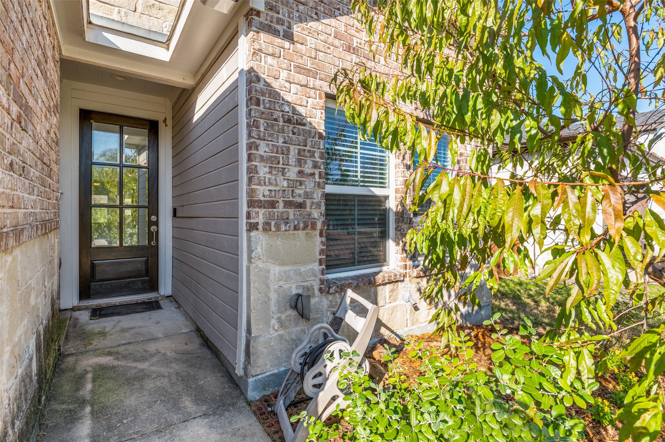 4019 Soloman Drive Dallas TX 75212