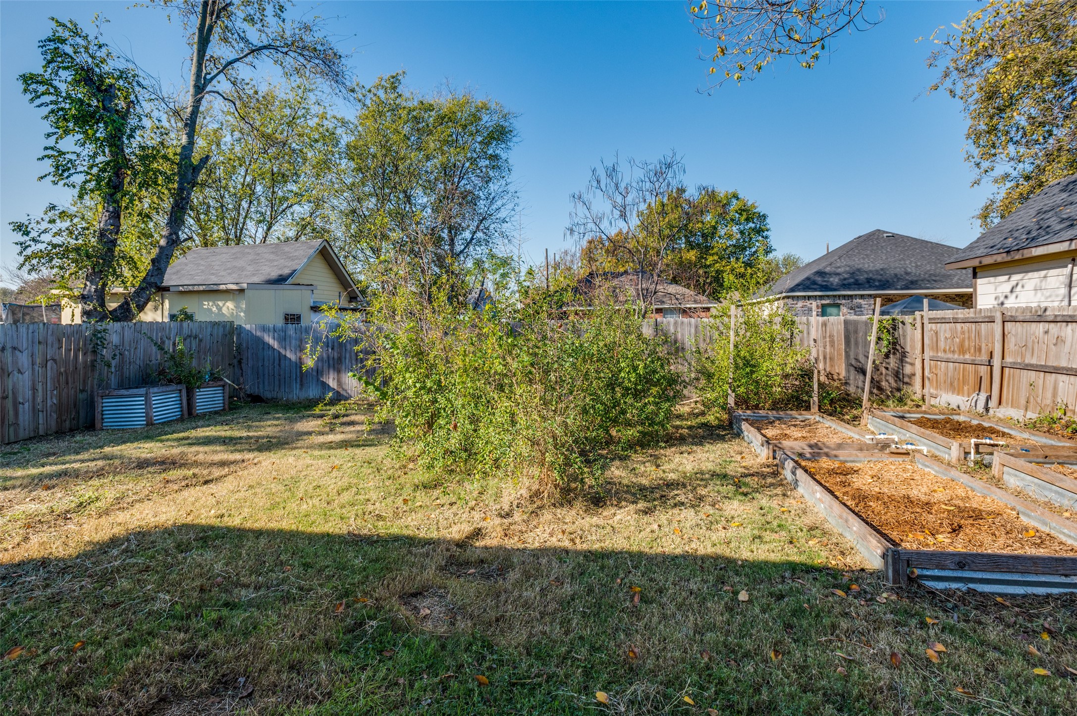 4019 Soloman Drive Dallas TX 75212