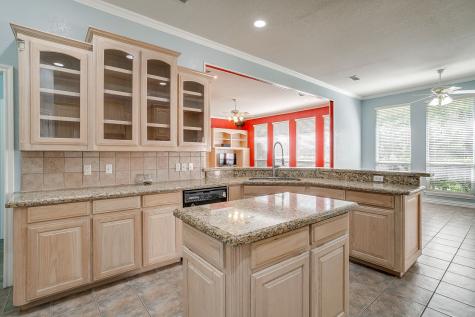 312 Oak Ridge Drive Burleson TX 76028