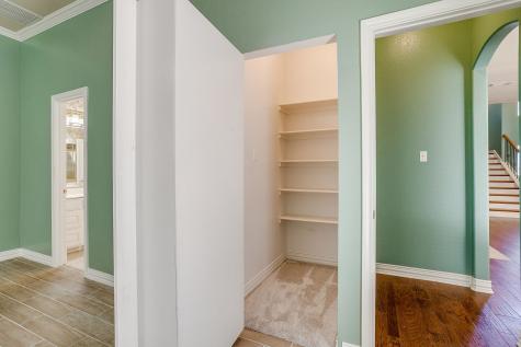 312 Oak Ridge Drive Burleson TX 76028