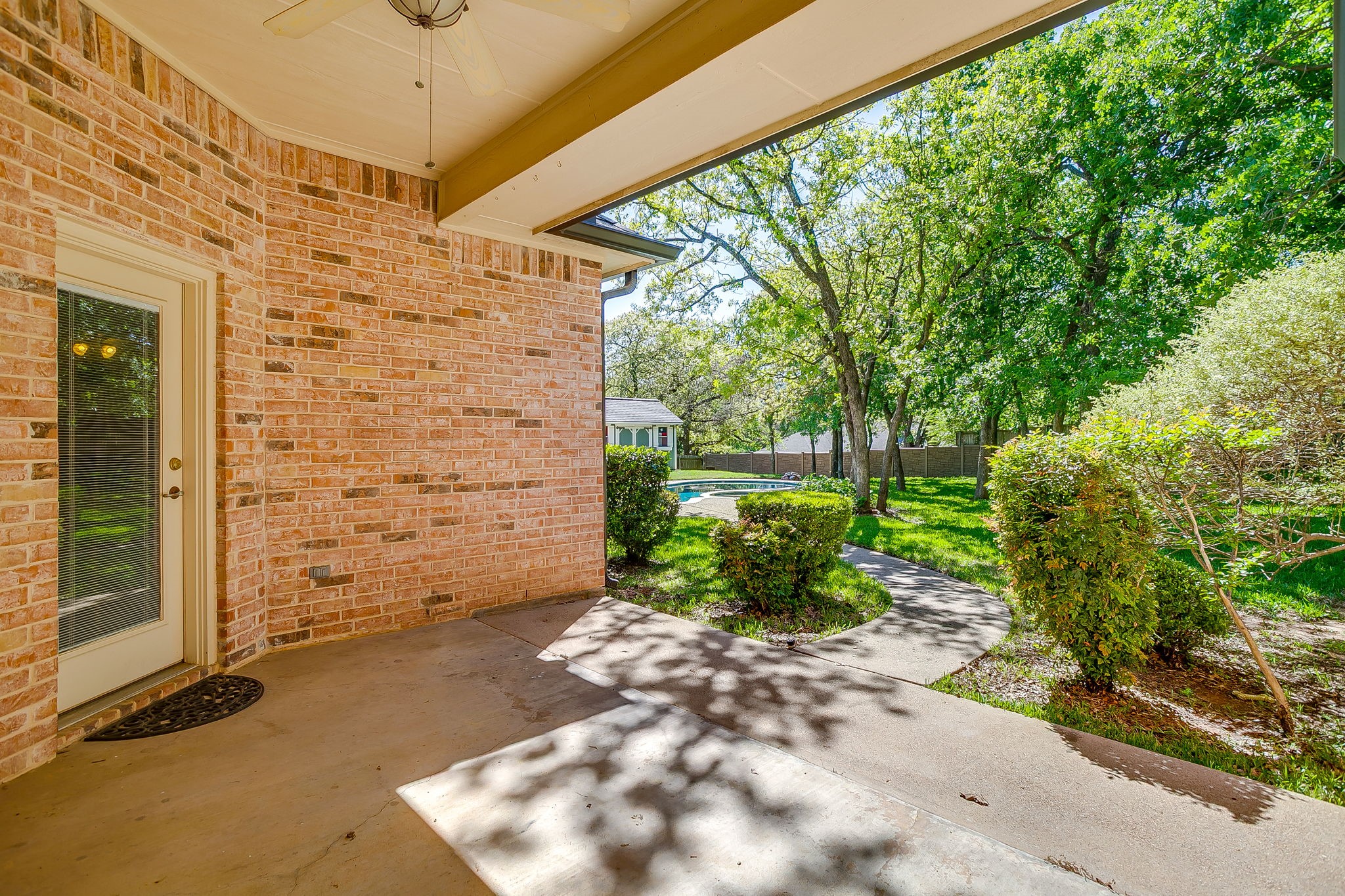 312 Oak Ridge Drive Burleson TX 76028