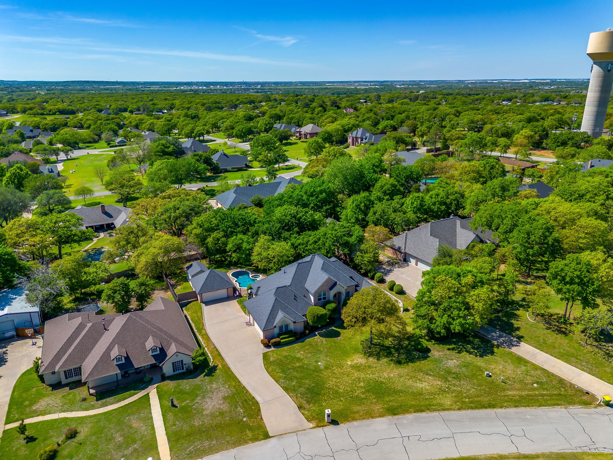 312 Oak Ridge Drive Burleson TX 76028