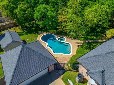 312 Oak Ridge Drive Burleson TX 76028