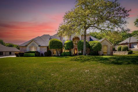 312 Oak Ridge Drive Burleson TX 76028