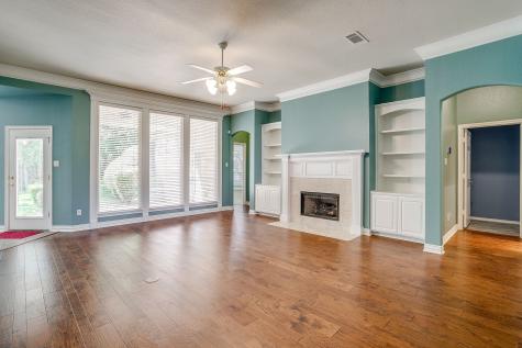 312 Oak Ridge Drive Burleson TX 76028