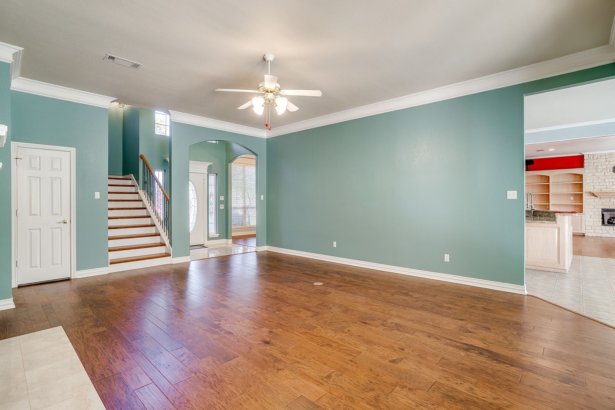 312 Oak Ridge Drive Burleson TX 76028