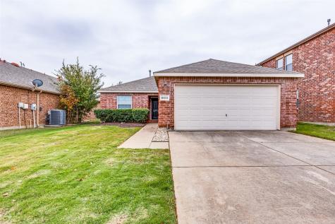 10121 Sourwood Drive Fort Worth TX 76244