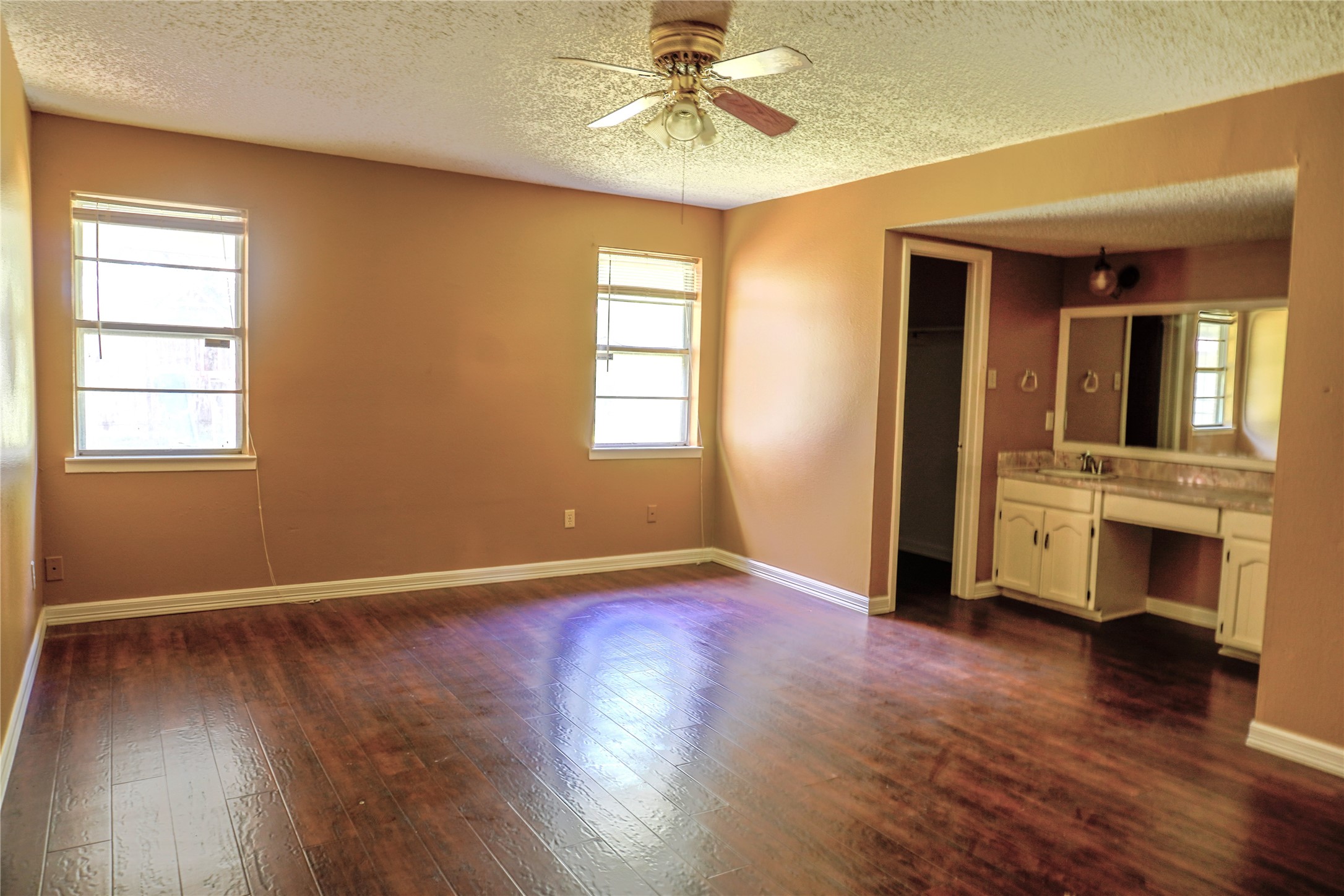 300 Coury Road Everman TX 76140