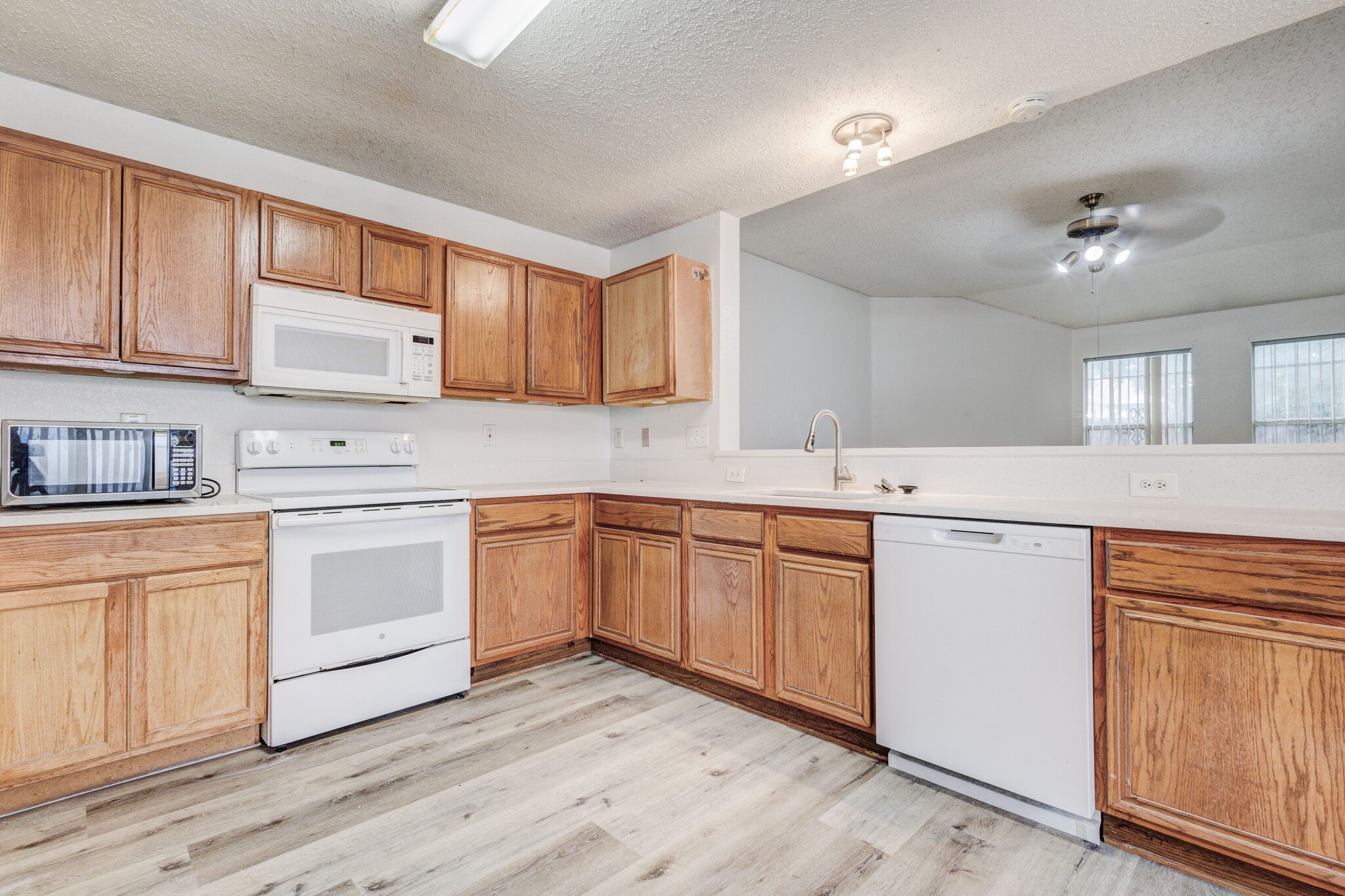 7133 Amber Drive Dallas TX 75241