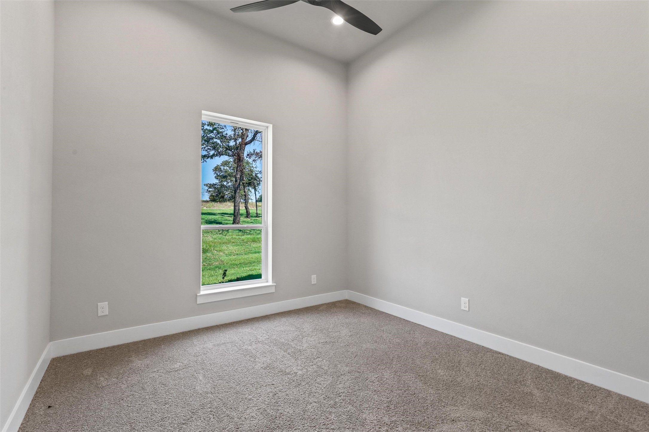 1064 Glenoaks Drive Weatherford TX 76088