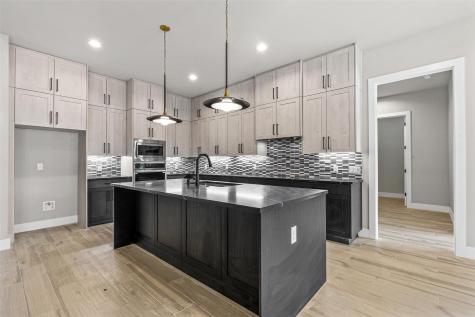 1064 Glenoaks Drive Weatherford TX 76088