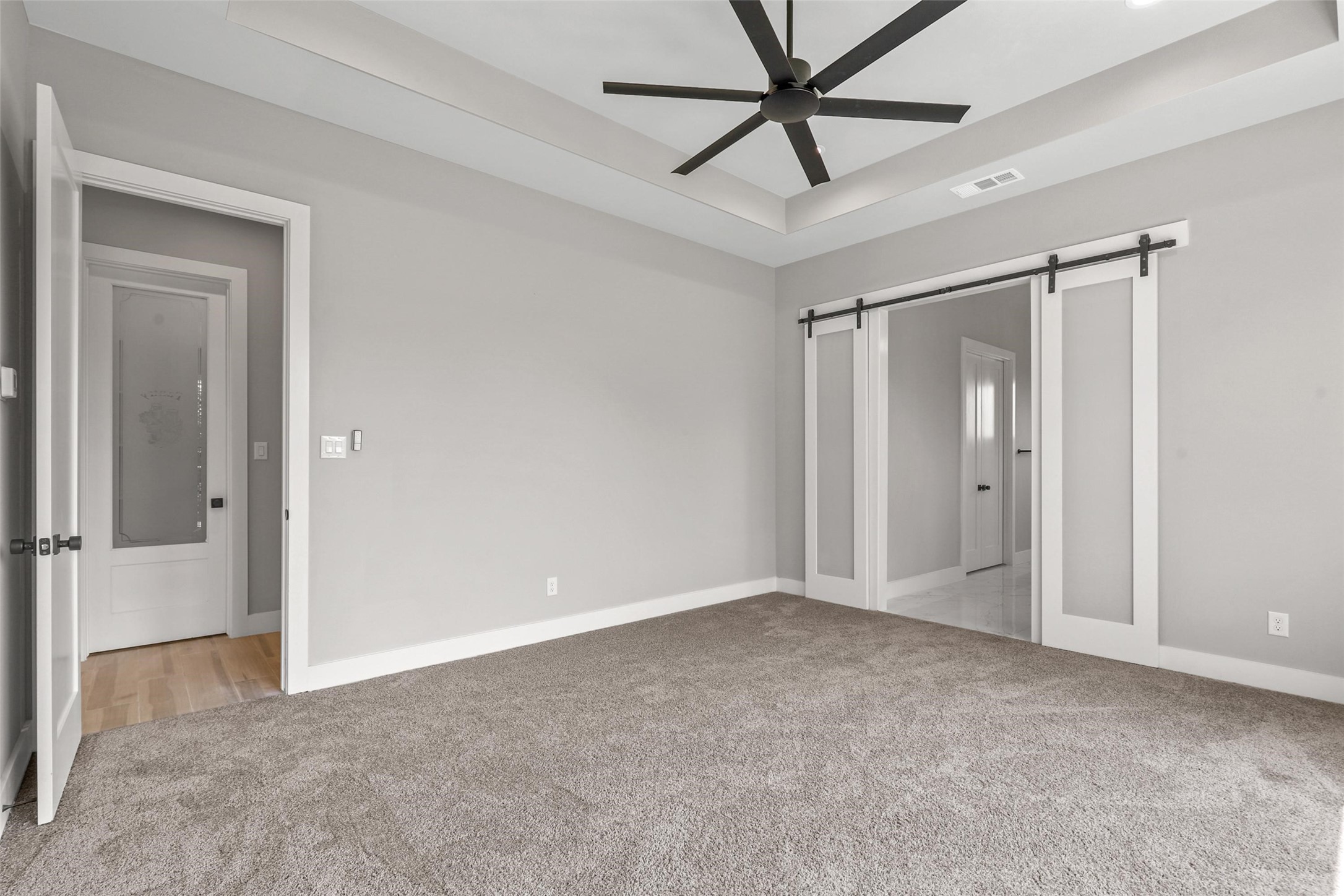 1064 Glenoaks Drive Weatherford TX 76088