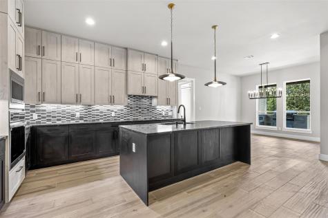1064 Glenoaks Drive Weatherford TX 76088