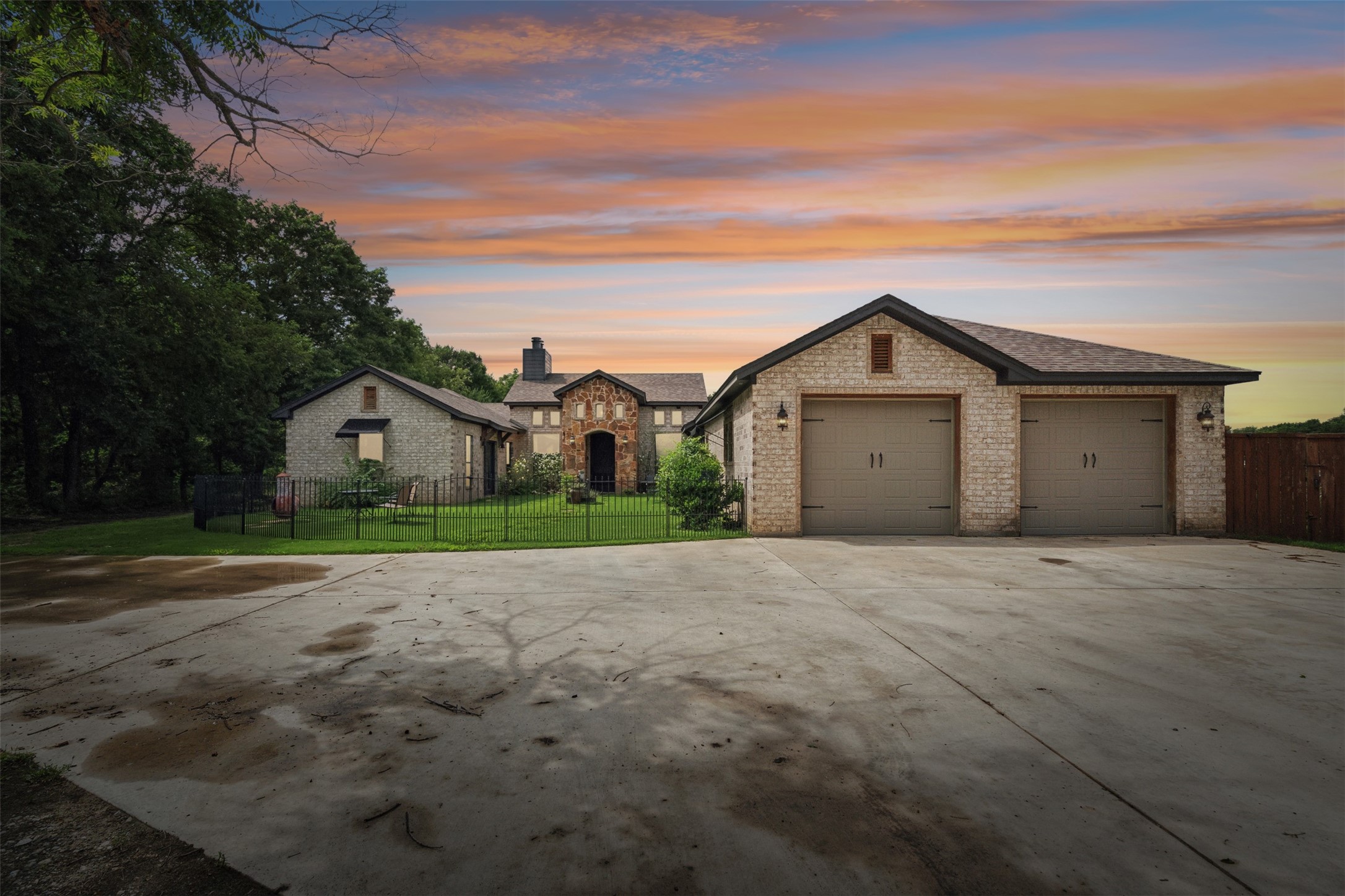 251 Mastadon Way Weatherford TX 76085