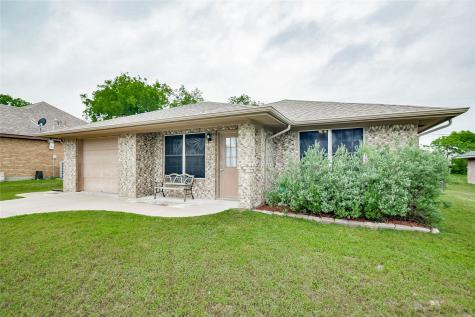 1703 W Doyle Street Granbury TX 76048