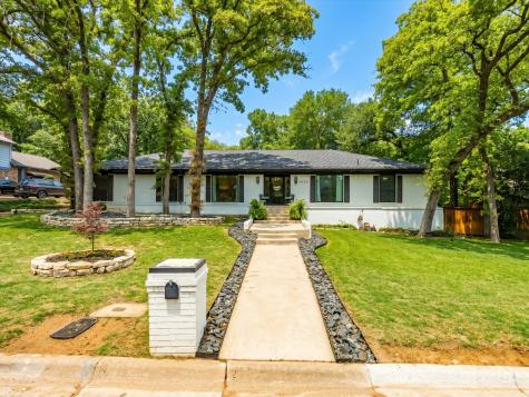 4505 Woodland Park Boulevard Arlington TX 76013