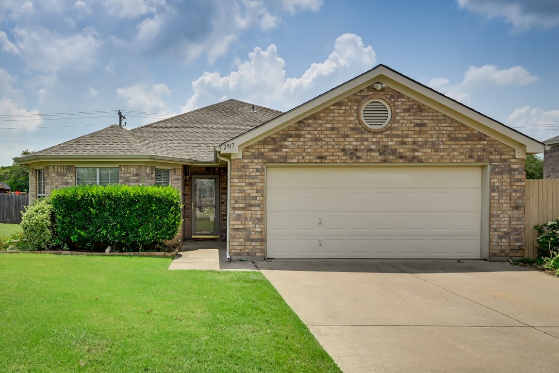 2917 Meandering Way Granbury TX 76049