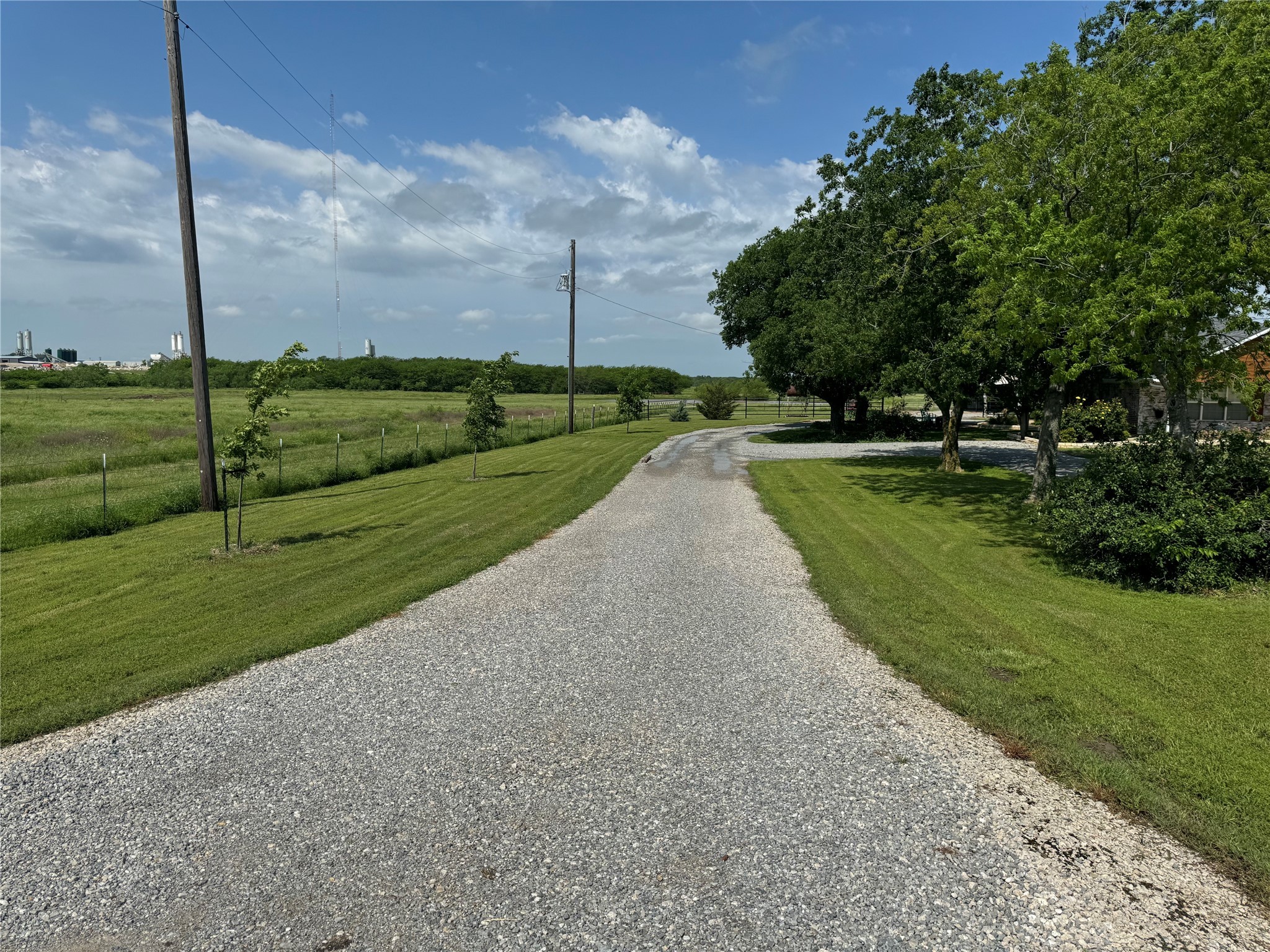 1273 Wall Street Road Gunter TX 75058