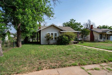 1015 E Reynolds Street Stamford TX 79553