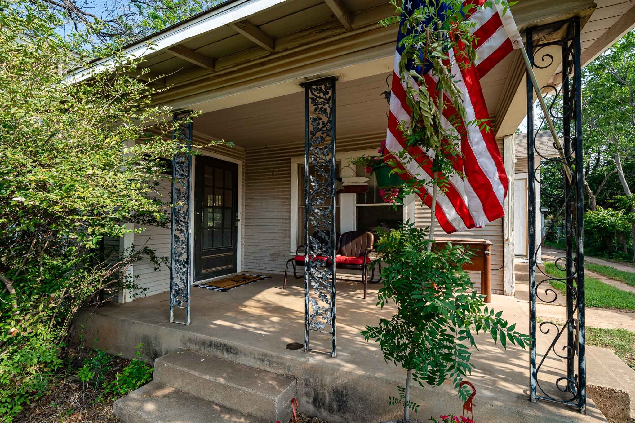 1015 E Reynolds Street Stamford TX 79553