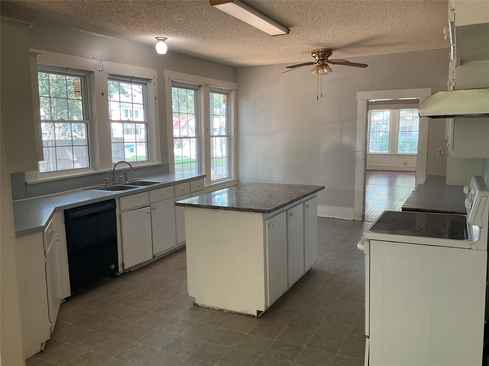 118 S 31st Street Corsicana TX 75110