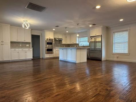 6121 Preston Haven Drive Dallas TX 75230
