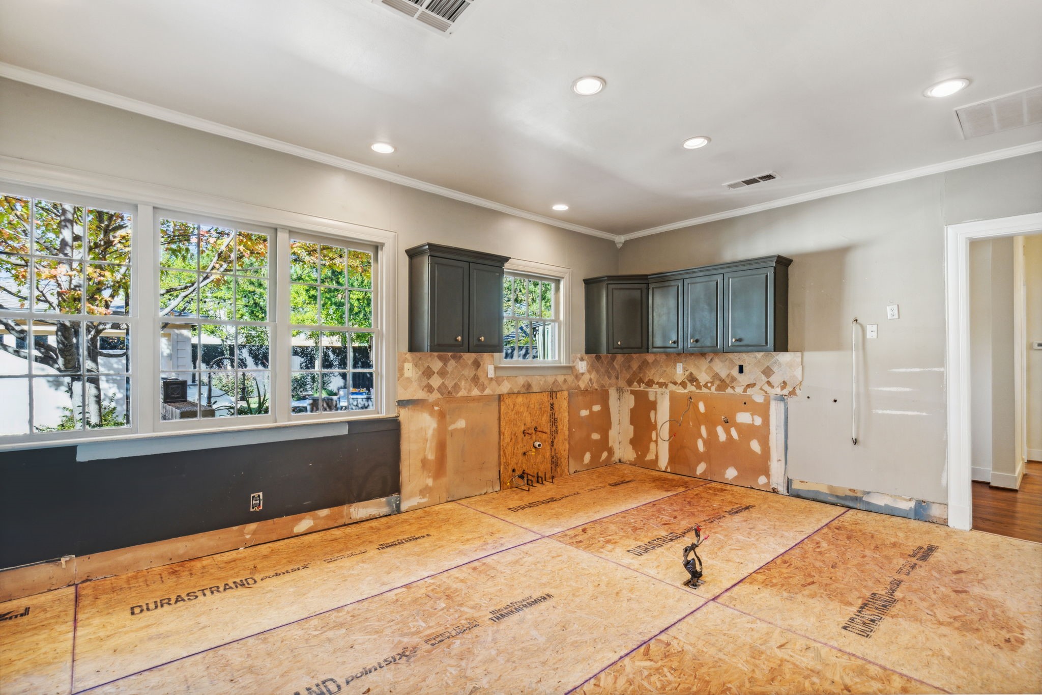 6255 Richmond Avenue Dallas TX 75214