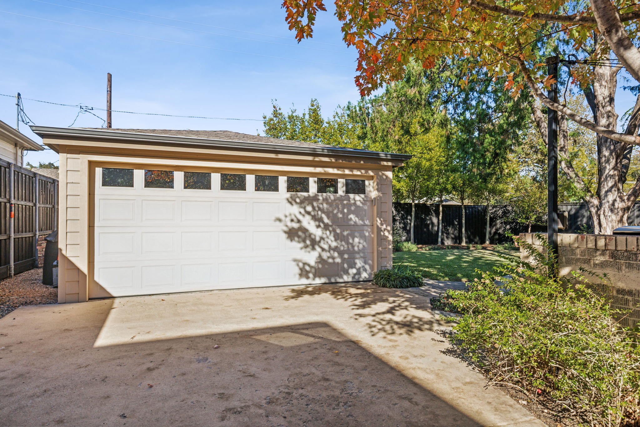 6255 Richmond Avenue Dallas TX 75214