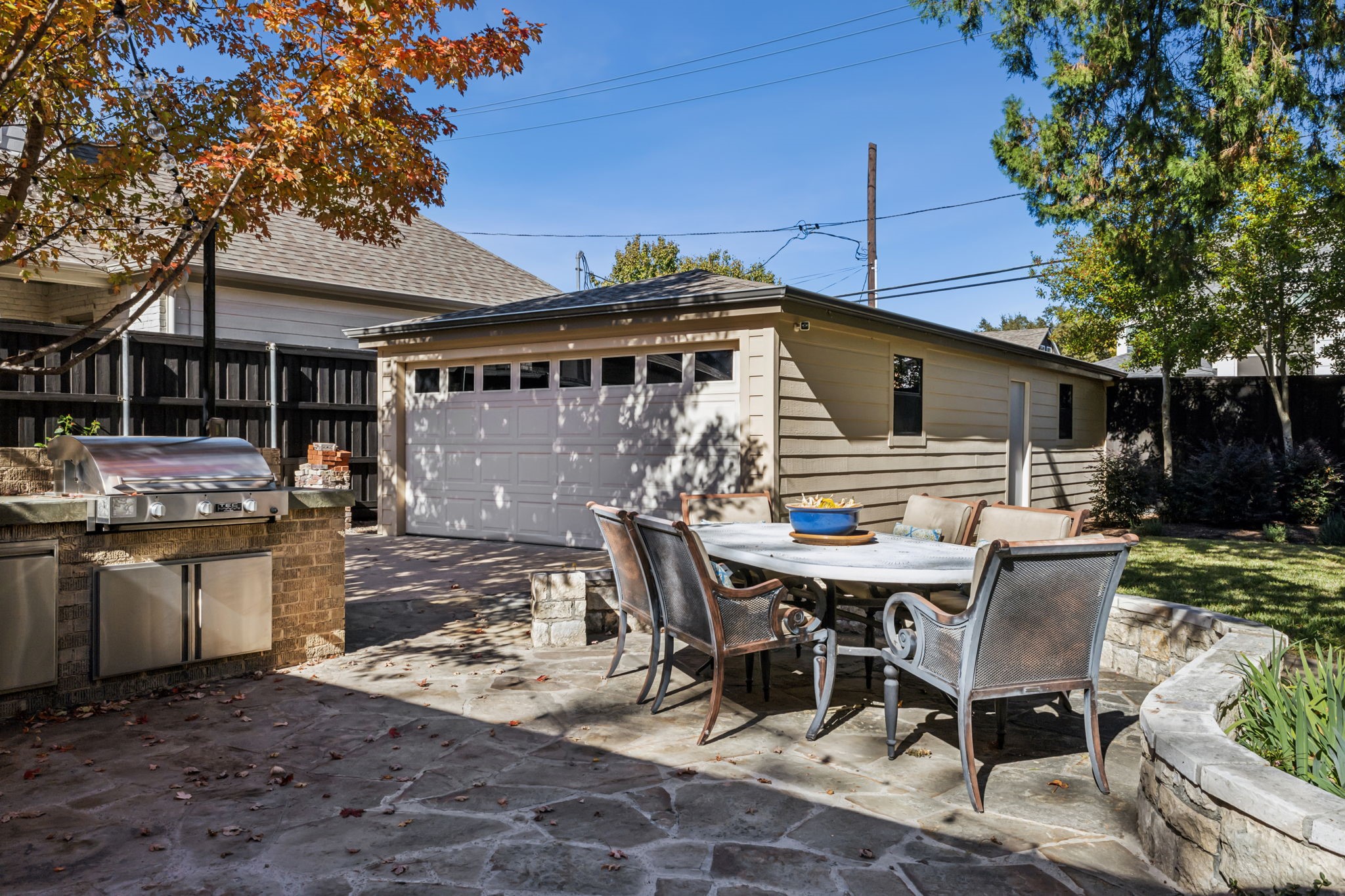 6255 Richmond Avenue Dallas TX 75214
