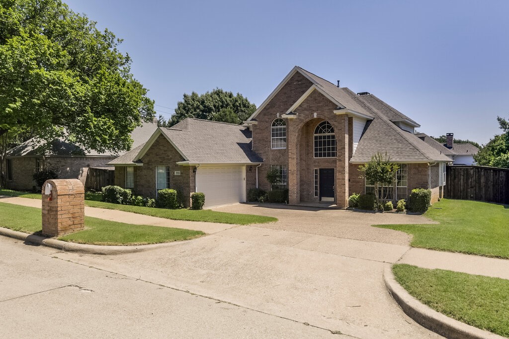 2024 Skelton Street Flower Mound TX 75022