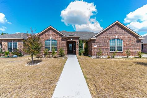 715 Roaring Springs Drive Glenn Heights TX 75154